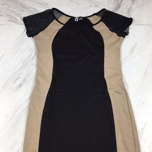 ⭐️ XL VIBE SPORTSWEAR FITTED STRECH DRESS